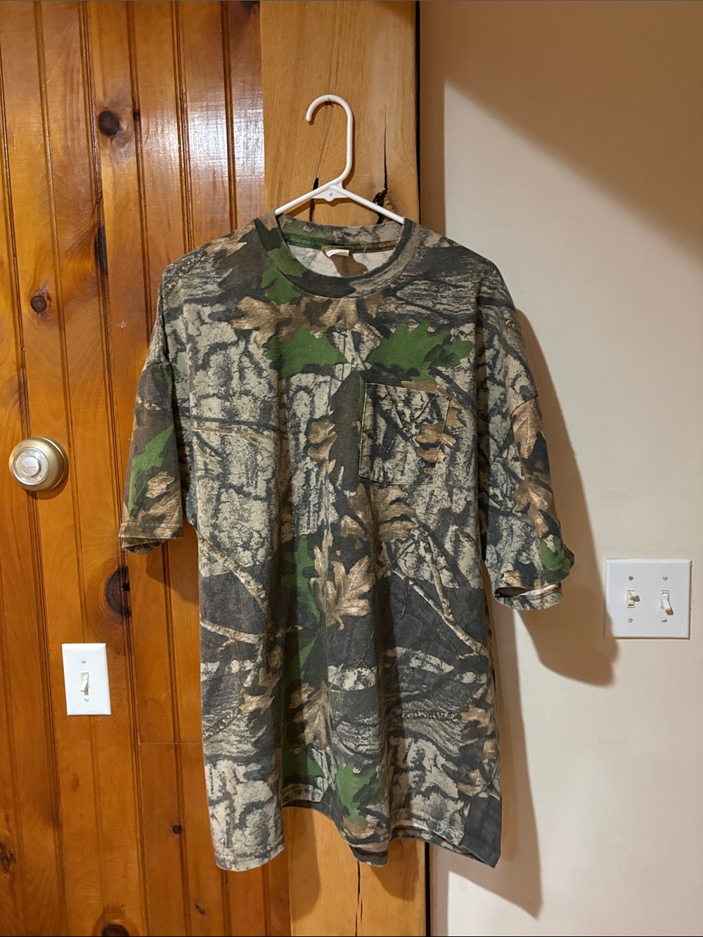 Jerzees Men's Short Sleeve Camo Tee in Green and Brown